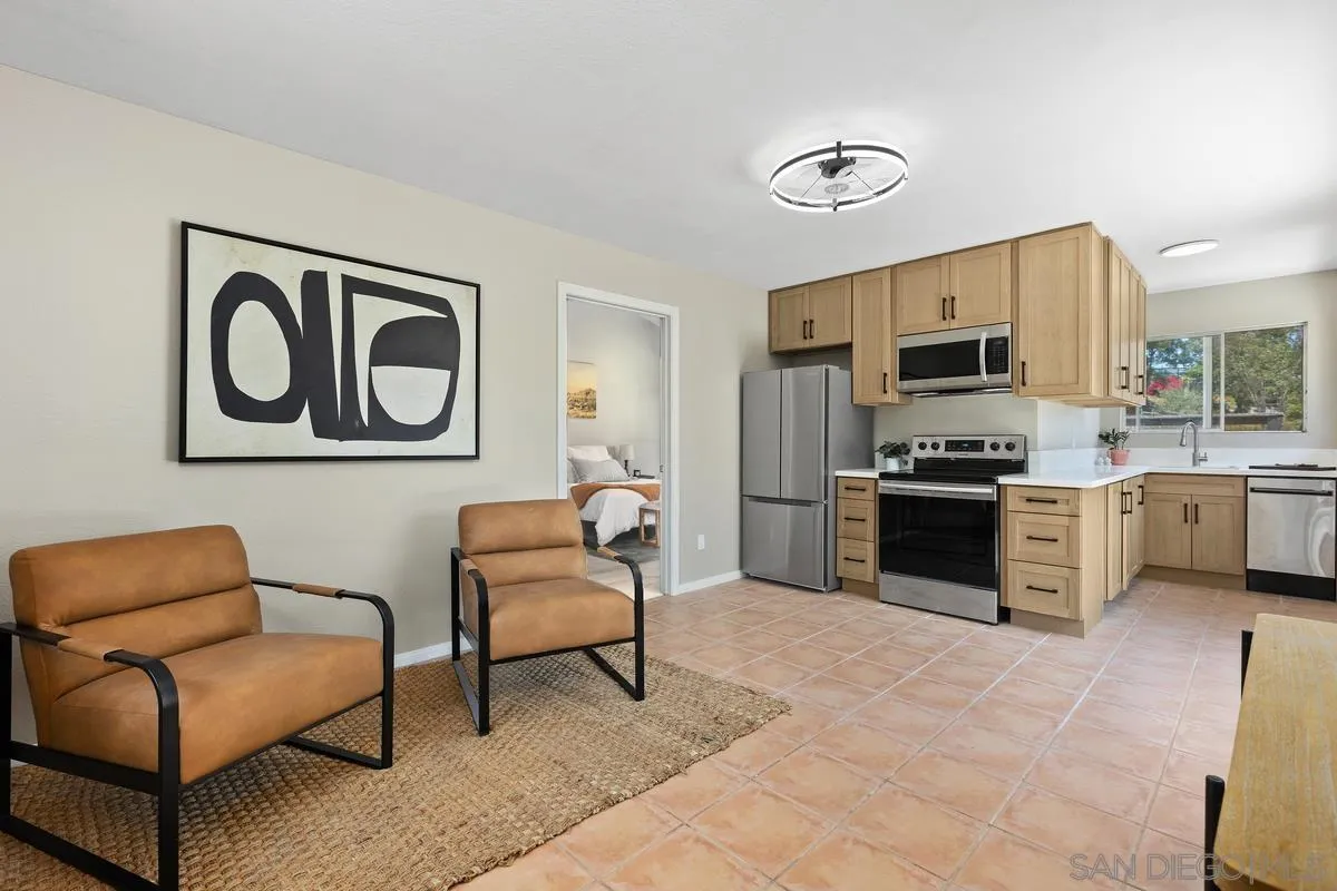974 Via Hillview, Fallbrook, CA 92028 - Photo 3 of 45, Fallbrook, CA