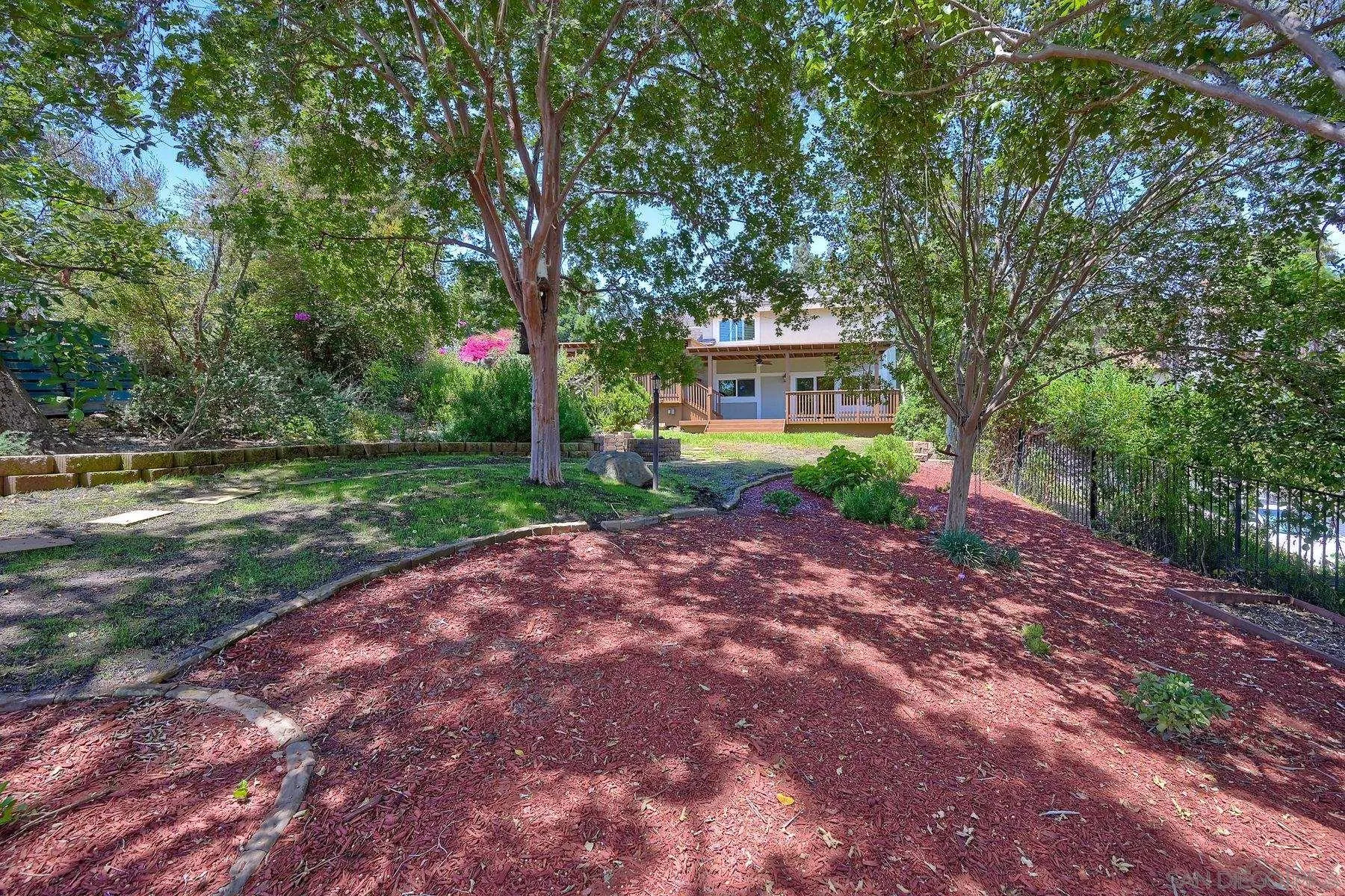 https://cdn.realtyfeed.com/cdn/127/260017631/23f8ad623461574ba3e0499e32c097a3.webp