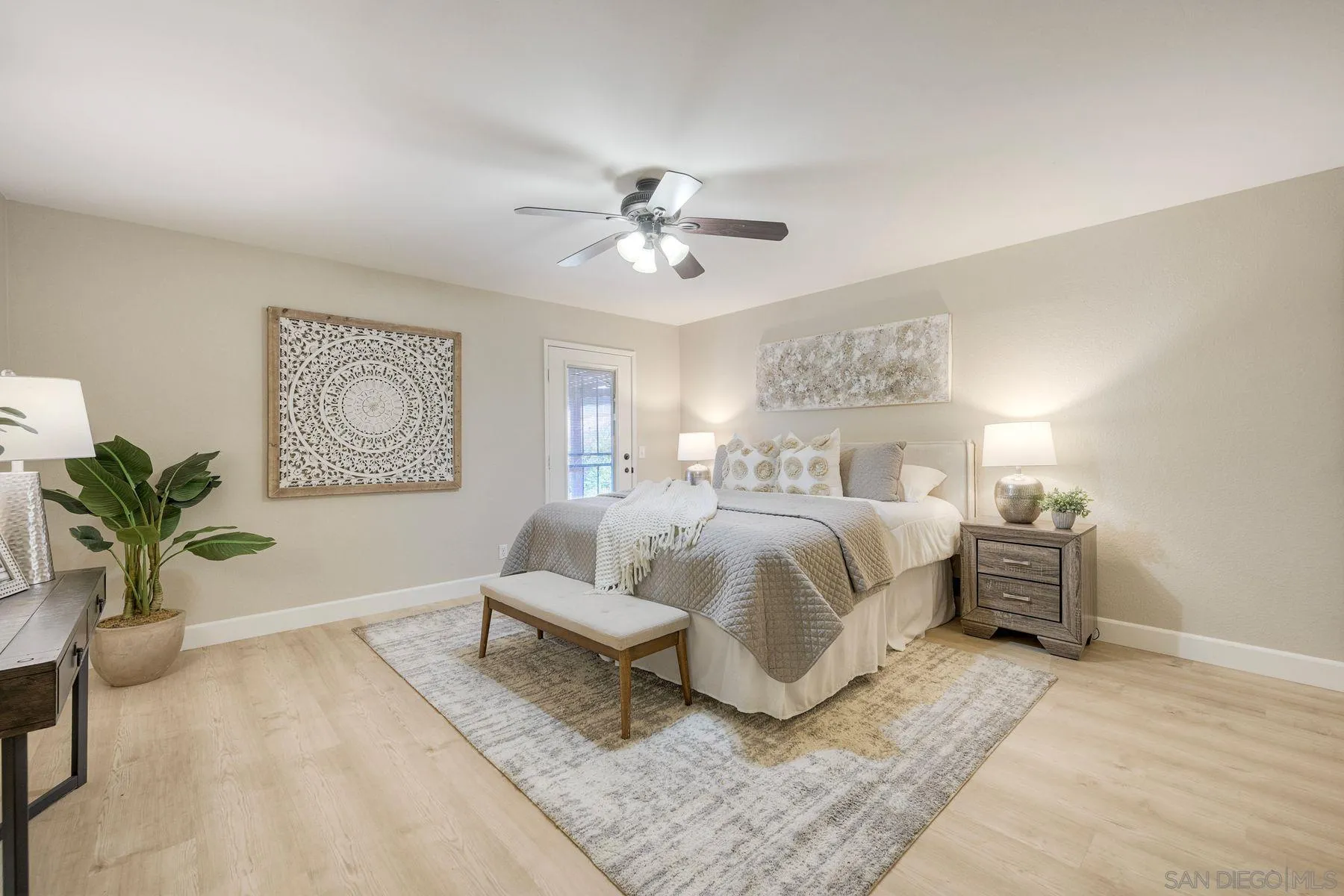 https://cdn.realtyfeed.com/cdn/127/260017631/2ef2526258fcecb671b27909fa23b7f9.webp
