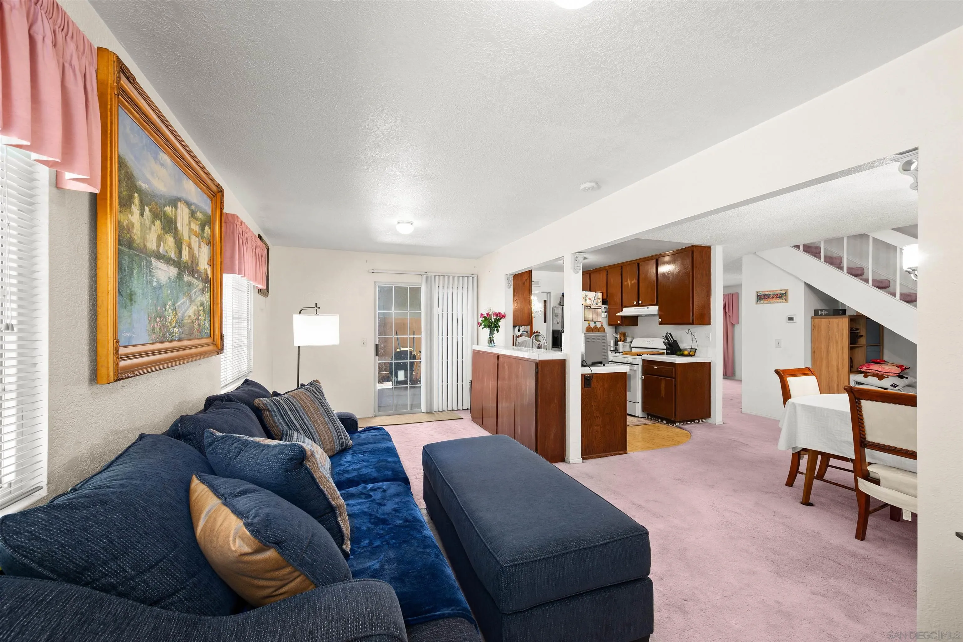 https://cdn.realtyfeed.com/cdn/127/260017632/3140221a0edad4d8b0c1c1ef360994bc.webp