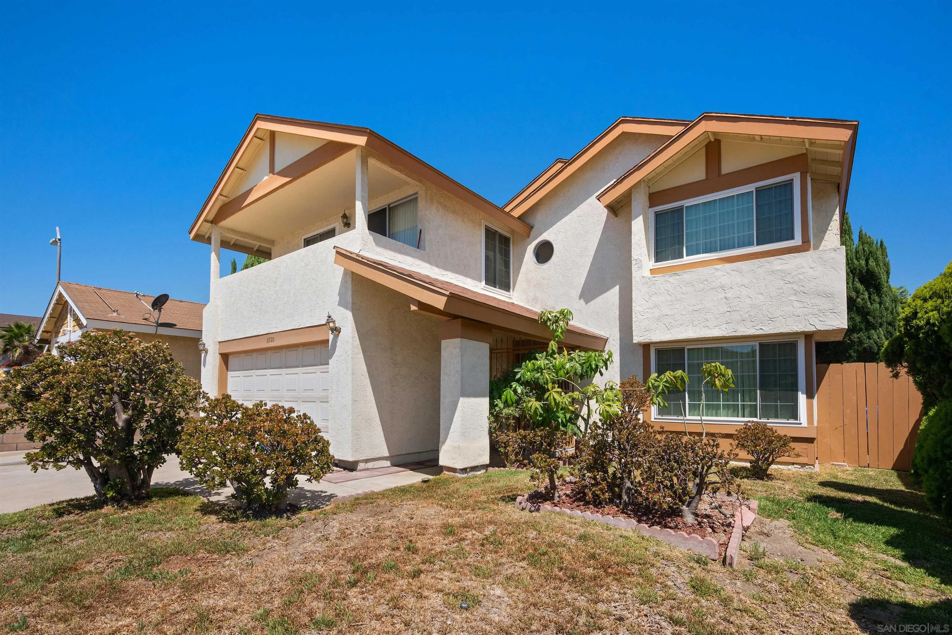 6920 Simi Place, San Diego, CA 92139 - Photo 3 of 40, San Diego, CA