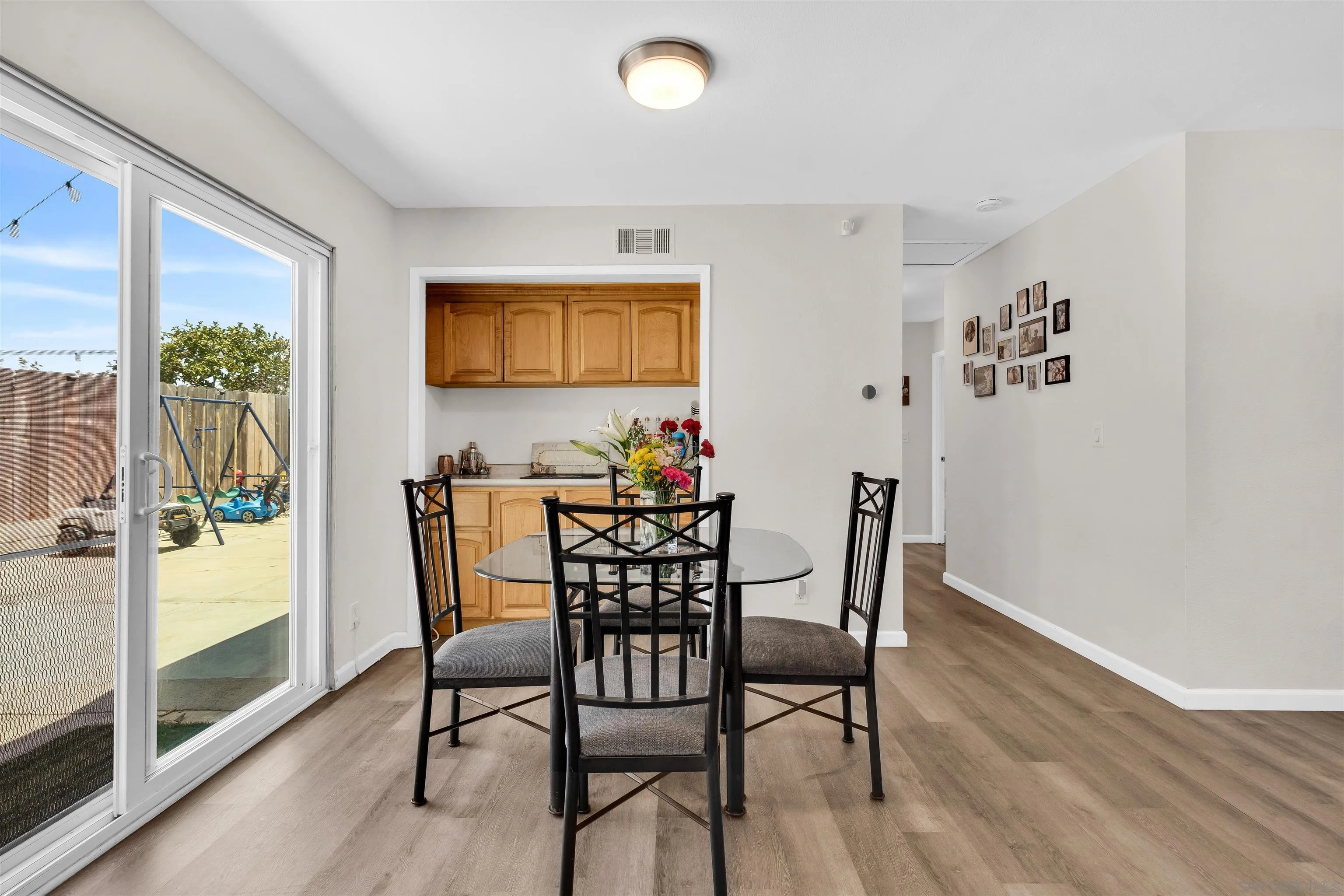 https://cdn.realtyfeed.com/cdn/127/260017633/968eae3b5d94753ac4332a505b1f9f0c.webp