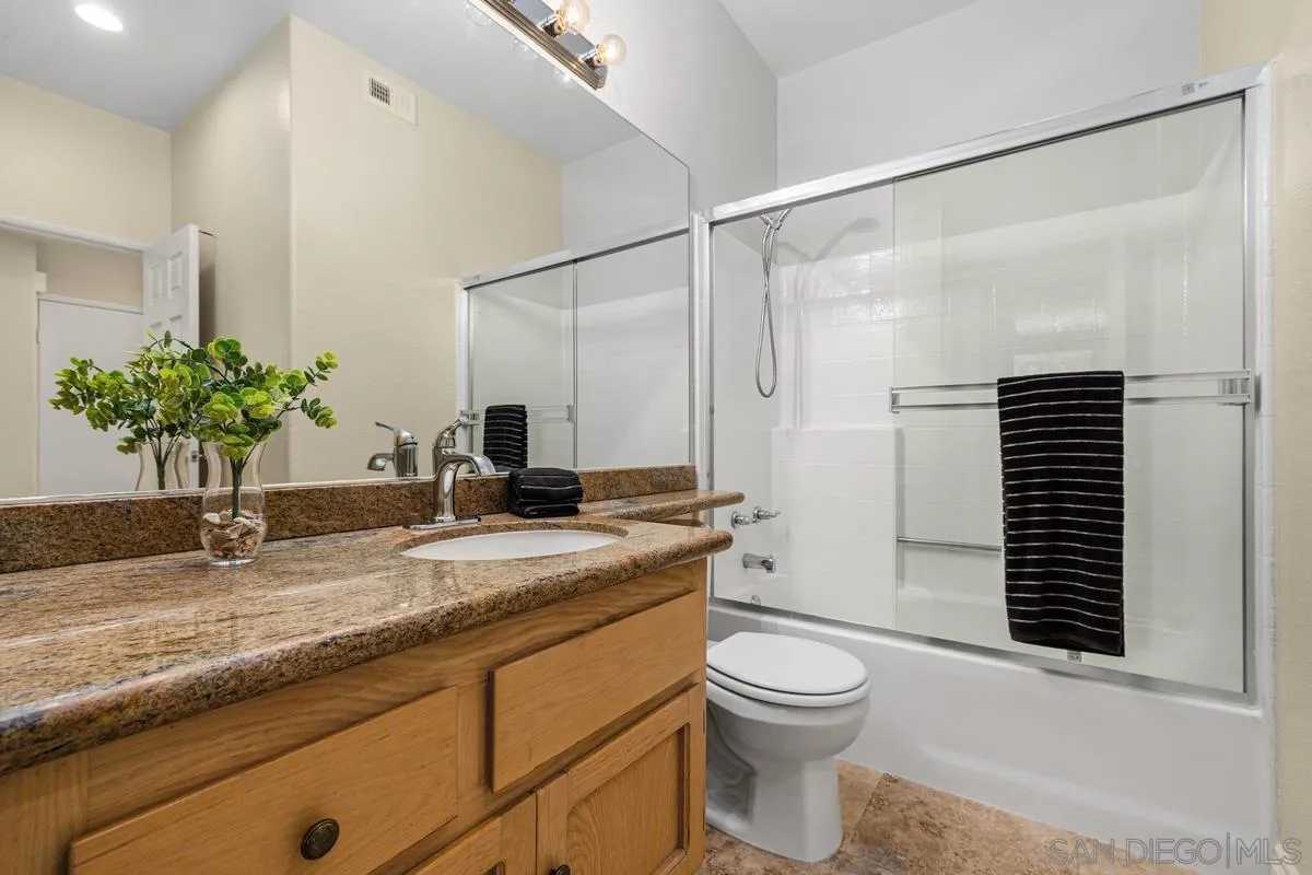Photo #23: 260017634 Listing: Photo #23