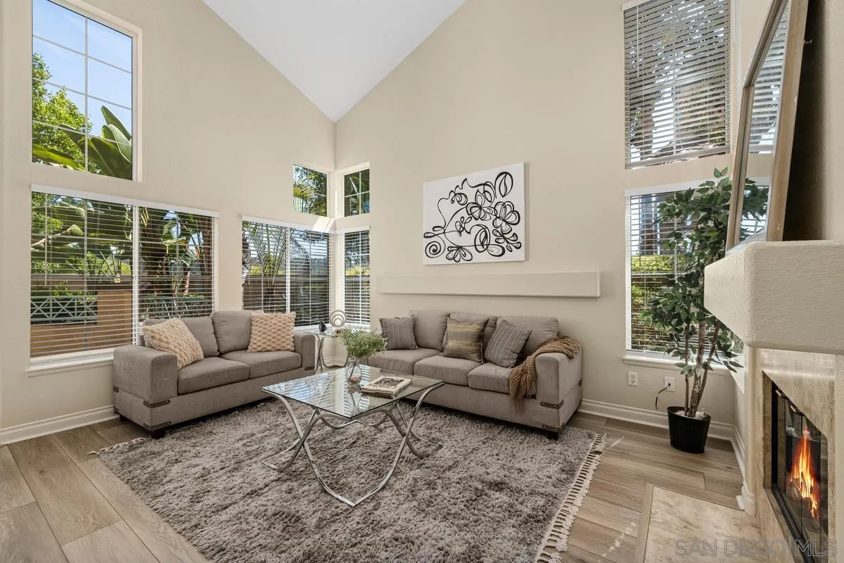 12627 Springbrook Dr. Unit E, San Diego, CA 92128 - Photo 4 of 44, San Diego, CA