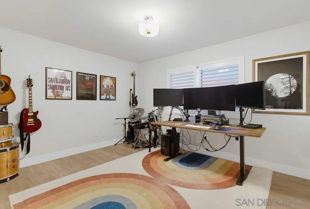 https://cdn.realtyfeed.com/cdn/127/260017637/178534d62eccae68a695f2974cab5184.webp
