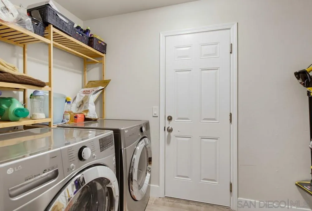 https://cdn.realtyfeed.com/cdn/127/260017637/e2624abad2d8b7c37bb9d836d4d448f7.webp