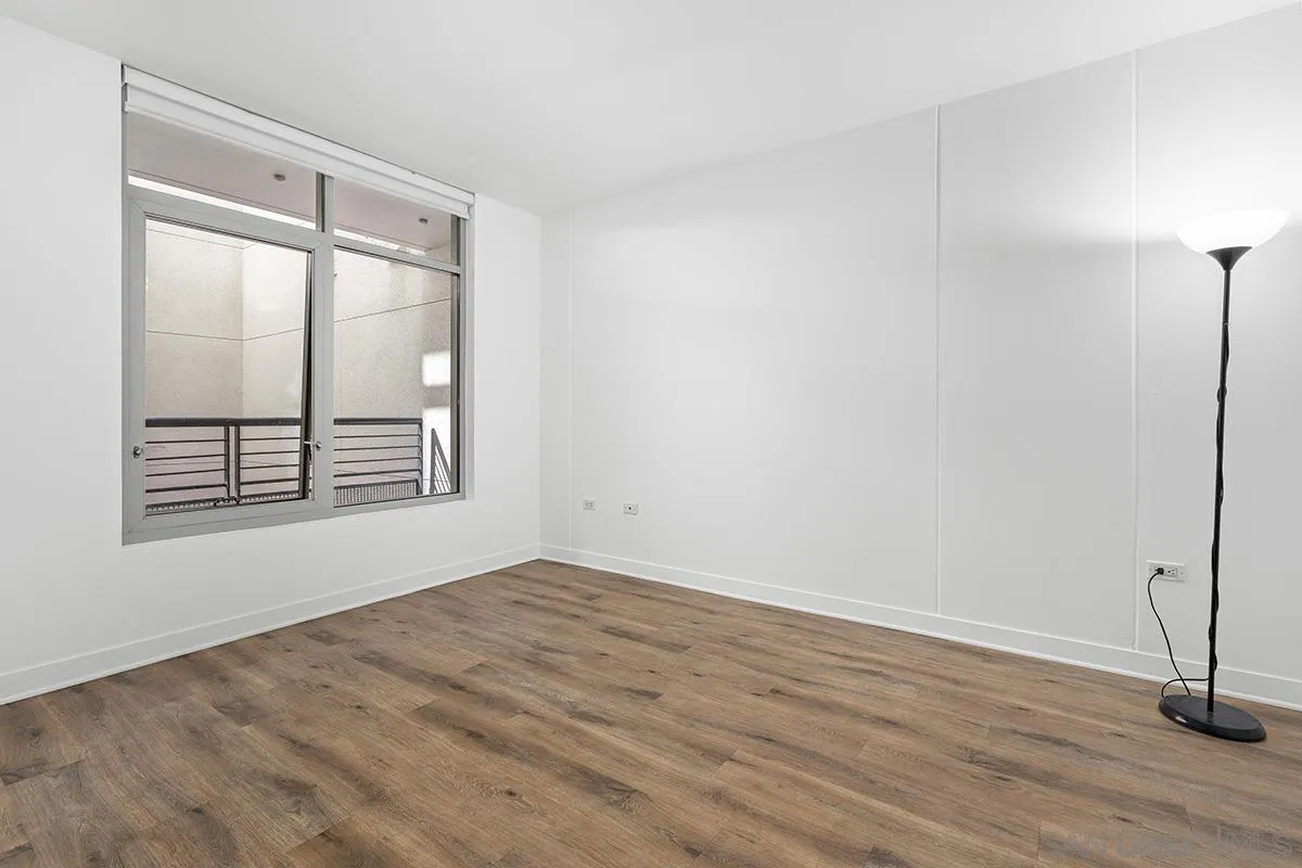 Photo #27: 260017648 Listing: Photo #27