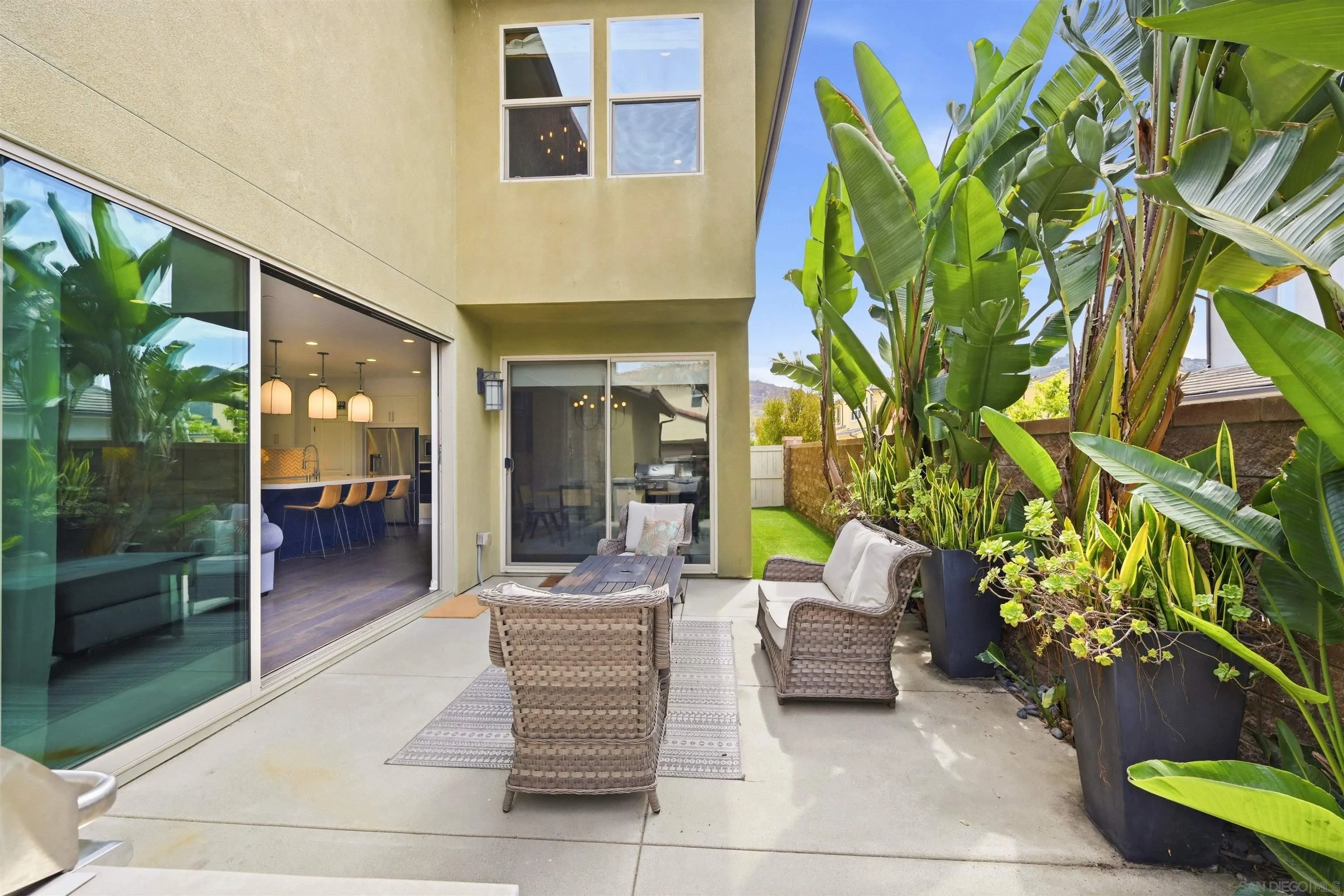 https://cdn.realtyfeed.com/cdn/127/260017653/2847768eede00796130061bbb4876e57.webp
