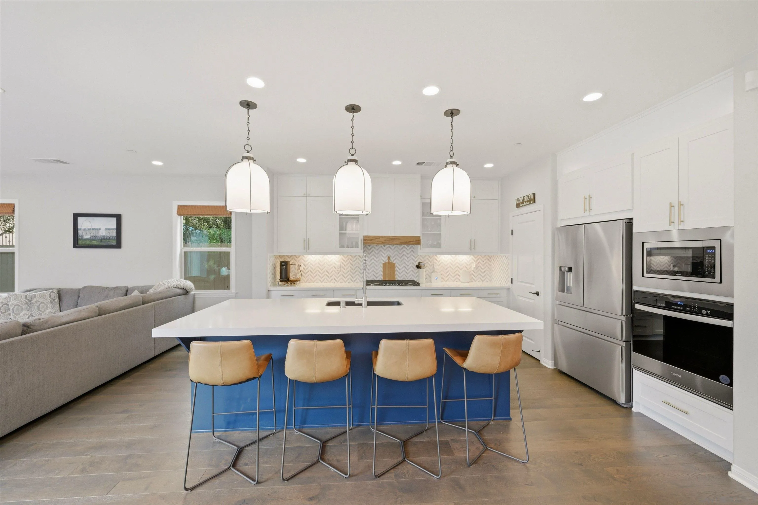 https://cdn.realtyfeed.com/cdn/127/260017653/28c2ab9ba7c166a3c2956885290e201a.webp
