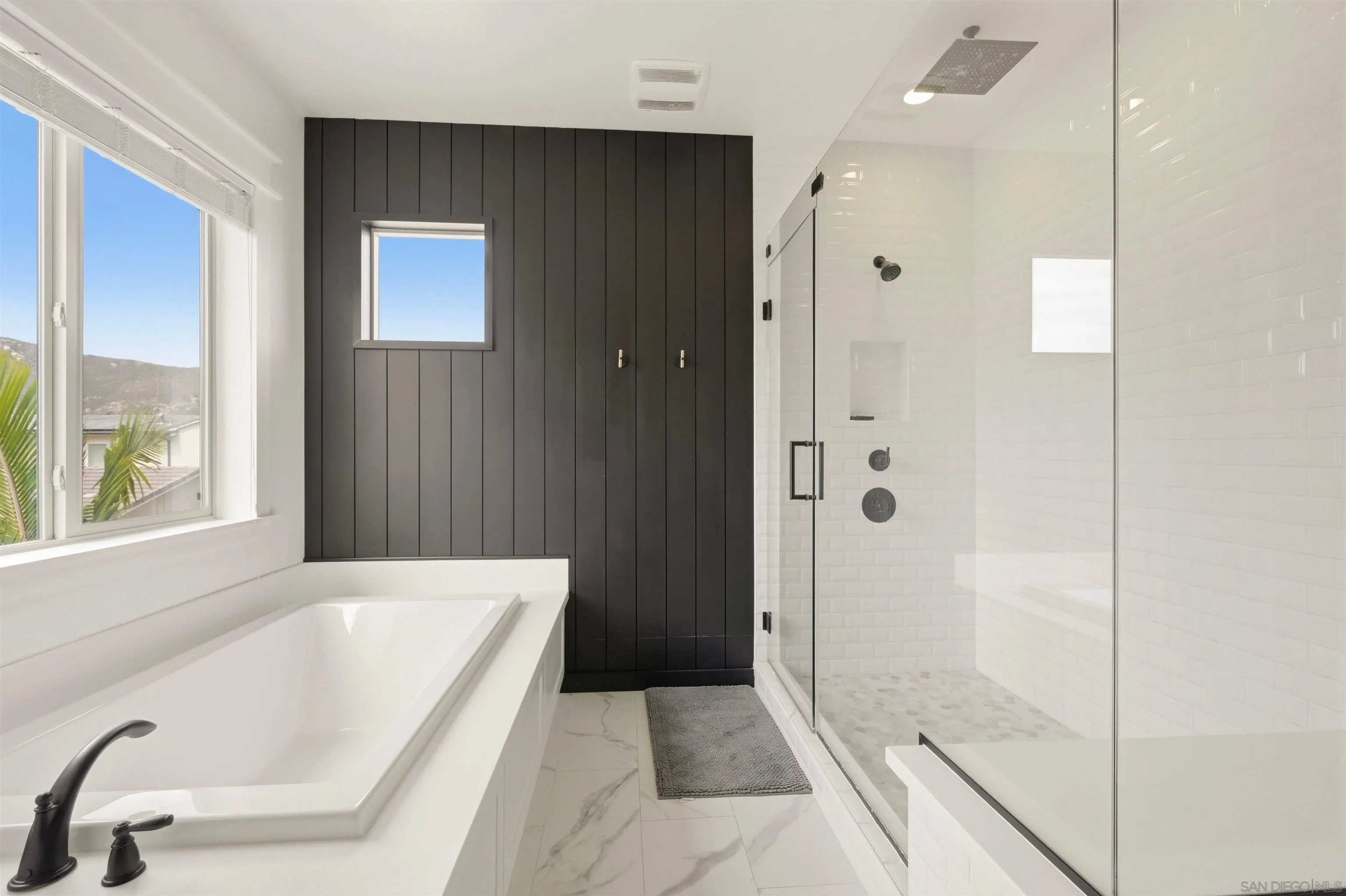 https://cdn.realtyfeed.com/cdn/127/260017653/46a85da0adf26831cb8e23f27b7244b0.webp