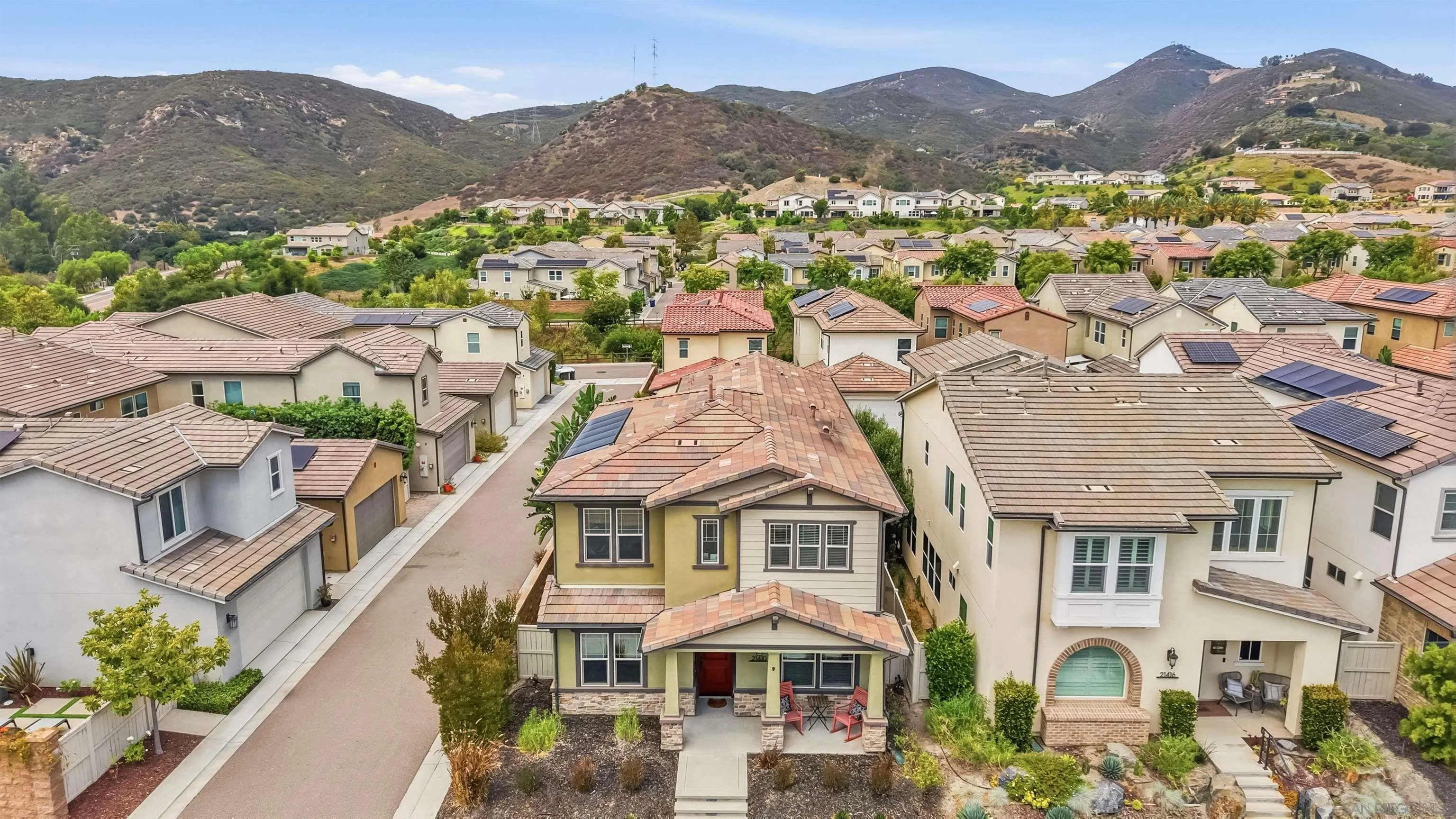 https://cdn.realtyfeed.com/cdn/127/260017653/67aac11c975911ddce5b271f841d4309.webp