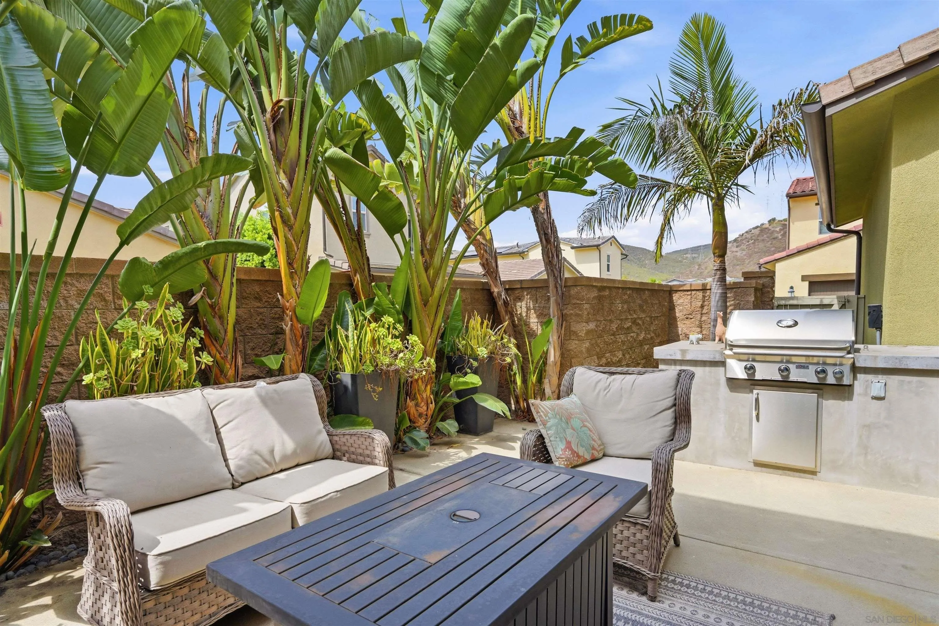 https://cdn.realtyfeed.com/cdn/127/260017653/7089d13d833696f3ff47788c9e0cad18.webp