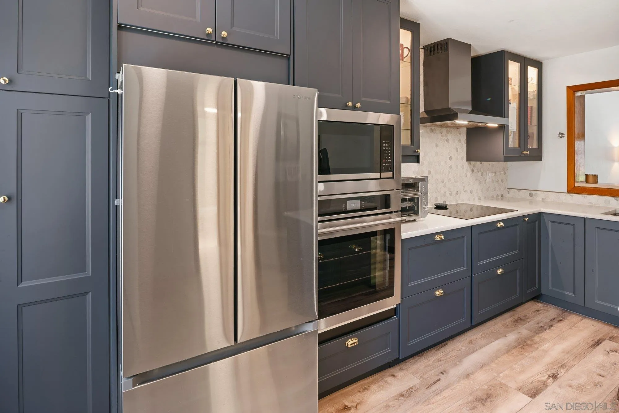 Photo #8: 260017656 Listing: Photo #8