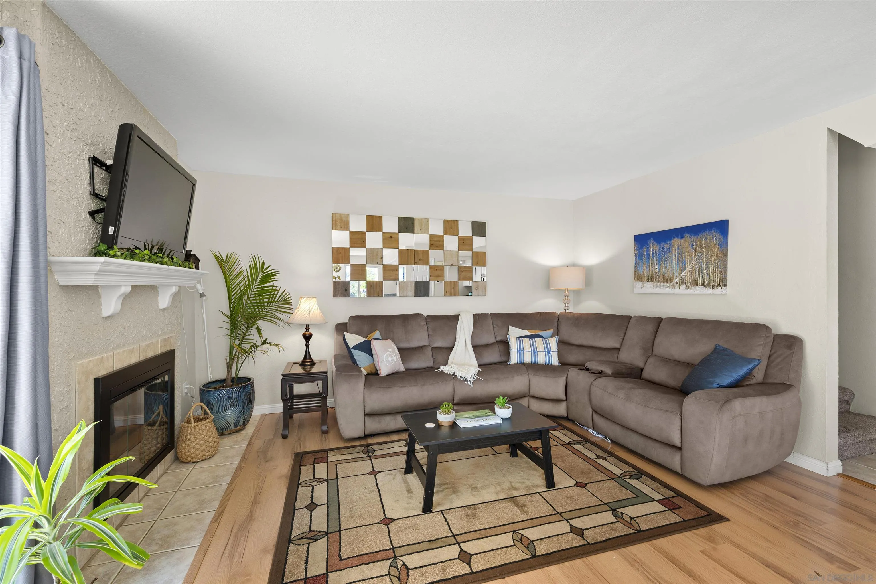 https://cdn.realtyfeed.com/cdn/127/260017658/5d10709907401eb15f22b6edf4aa7596.webp