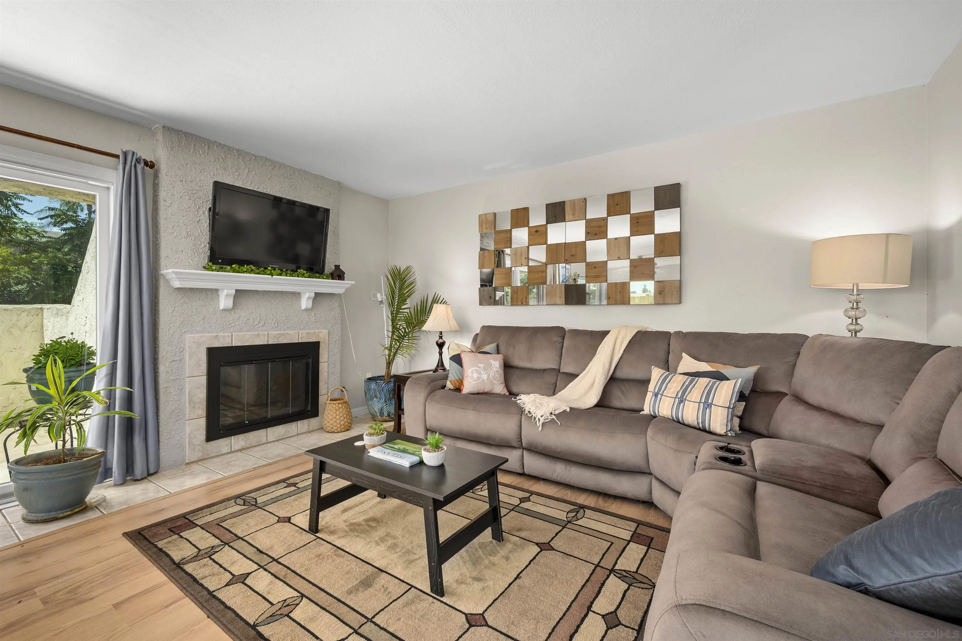 https://cdn.realtyfeed.com/cdn/127/260017658/fe770787fdf173c7e313059030cc0bfe.webp
