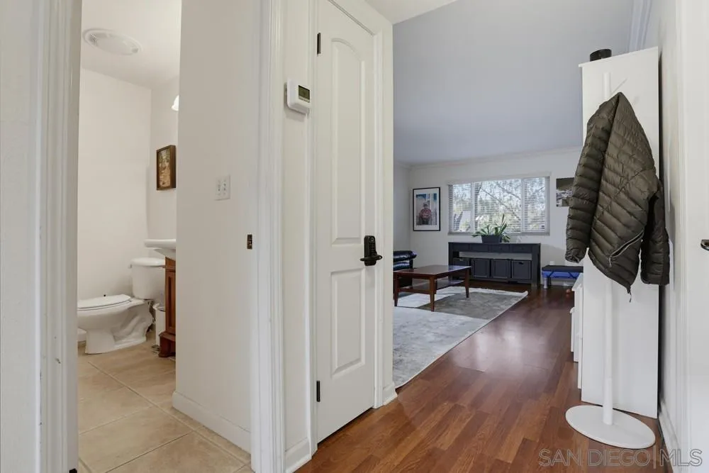 Photo #9: 260017671 Listing: Photo #9