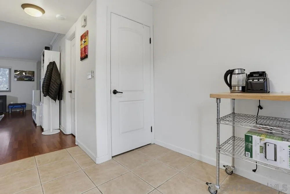 Photo #11: 260017671 Listing: Photo #11