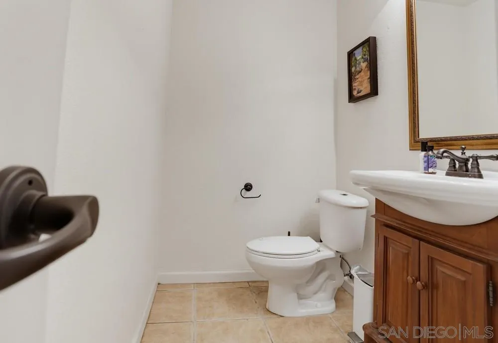Photo #8: 260017671 Listing: Photo #8