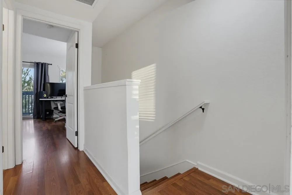 Photo #17: 260017671 Listing: Photo #17