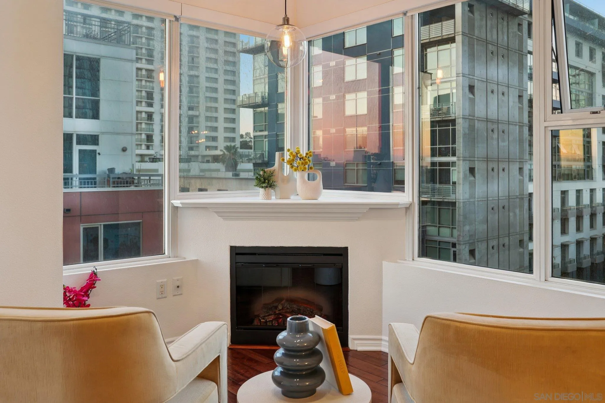 https://cdn.realtyfeed.com/cdn/127/260017685/ebbb5a85096b471df667fb534ae7a48b.webp