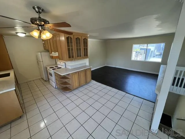 https://cdn.realtyfeed.com/cdn/127/260017687/f9c1738ef62bff9307a4192f2ec9de4c.webp