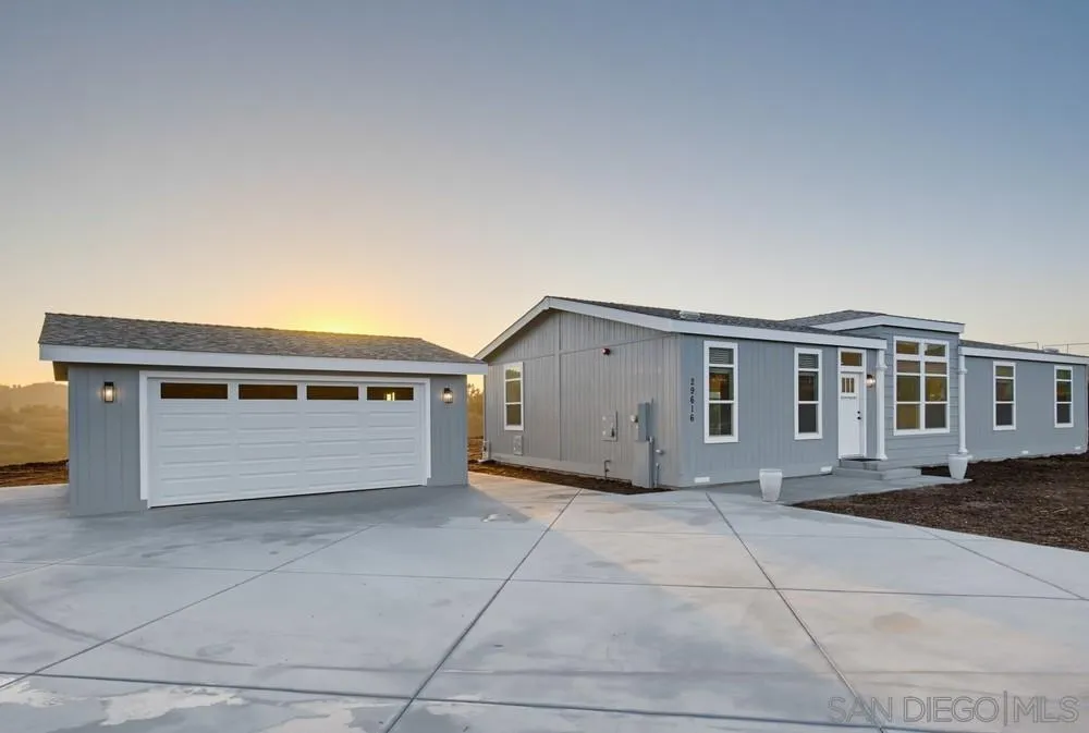 https://cdn.realtyfeed.com/cdn/127/260017691/01348312632ccc0de940707ab092de17.webp