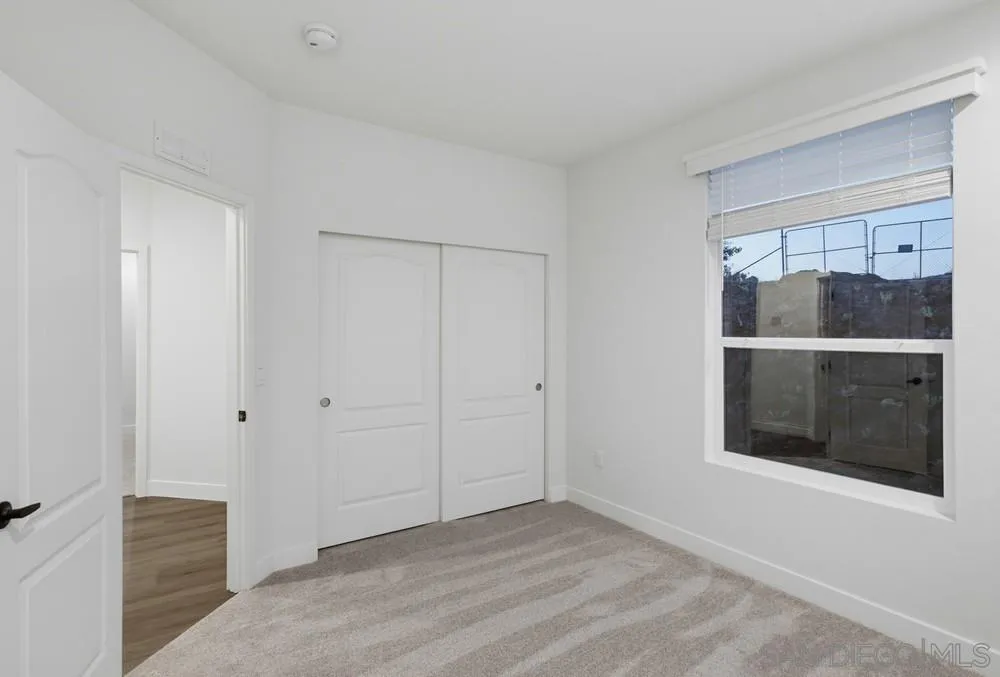 https://cdn.realtyfeed.com/cdn/127/260017691/562cb5aea55ab73aff7ca77e6c718f80.webp