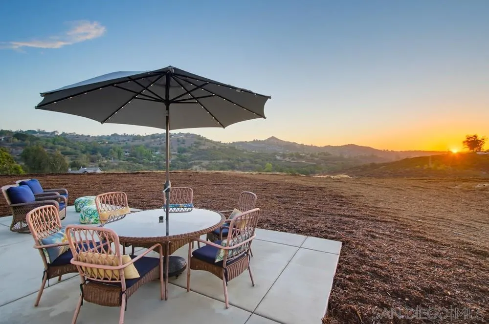 https://cdn.realtyfeed.com/cdn/127/260017691/6f8688b43ee2aca7cc6983d0882c30f7.webp