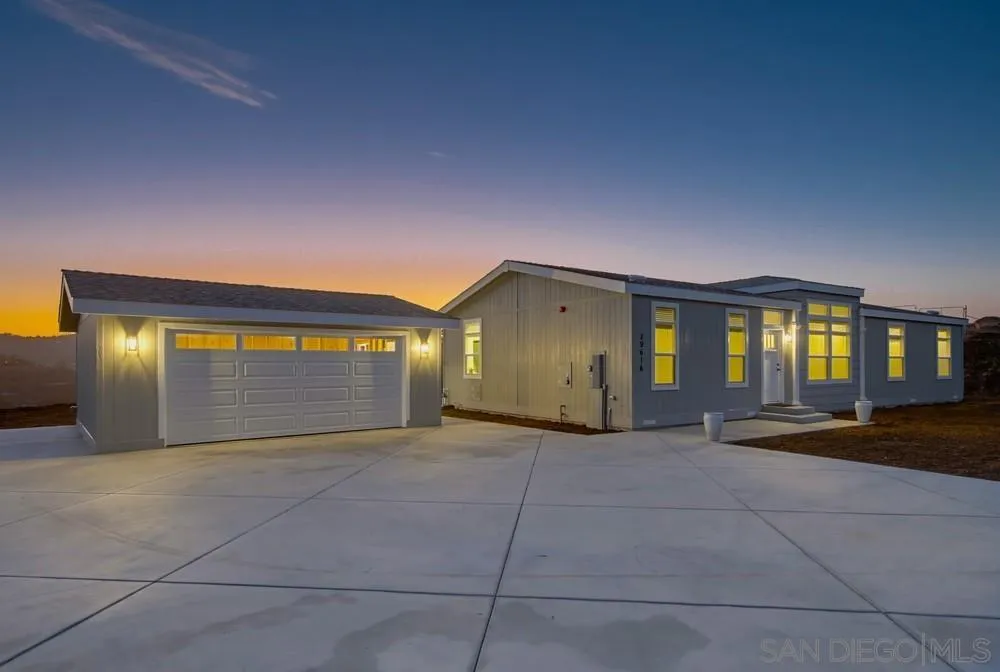 https://cdn.realtyfeed.com/cdn/127/260017691/77918905f428f0302413e9fb2ecd028c.webp