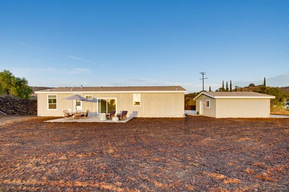 https://cdn.realtyfeed.com/cdn/127/260017691/7f8e95d02ce99313b13bb18594d65fe9.webp