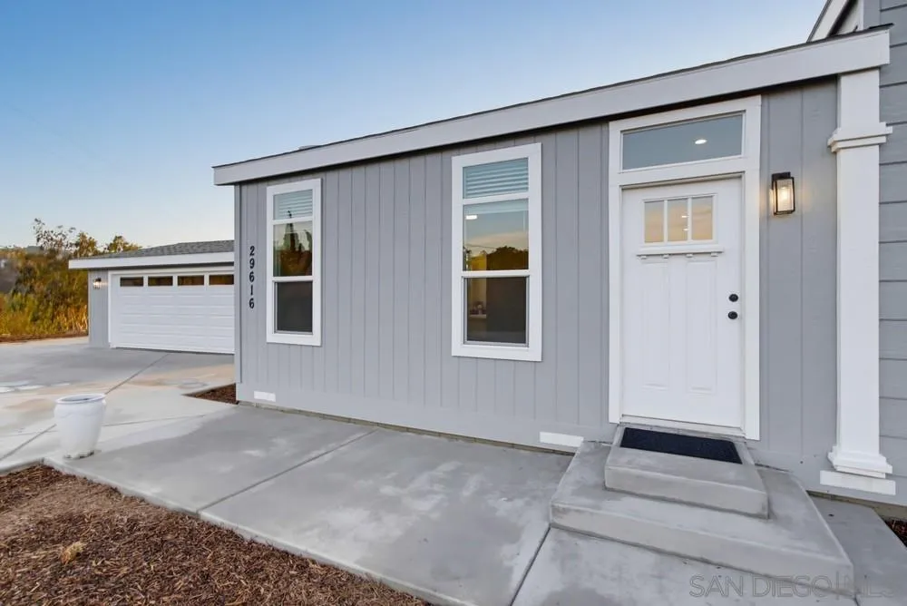 https://cdn.realtyfeed.com/cdn/127/260017691/c0c0f245be665e4d2b48a0d4ab70a8fc.webp