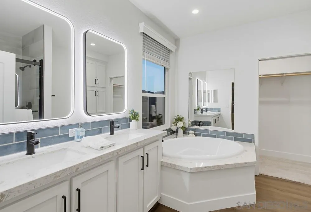 https://cdn.realtyfeed.com/cdn/127/260017691/c7c92f5f42b04f821e594366ef42e6c3.webp