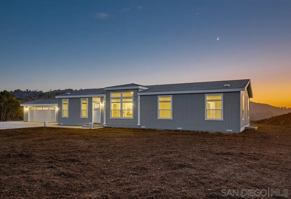 https://cdn.realtyfeed.com/cdn/127/260017691/d7dd982734f28e5000fd2661585501fa.webp