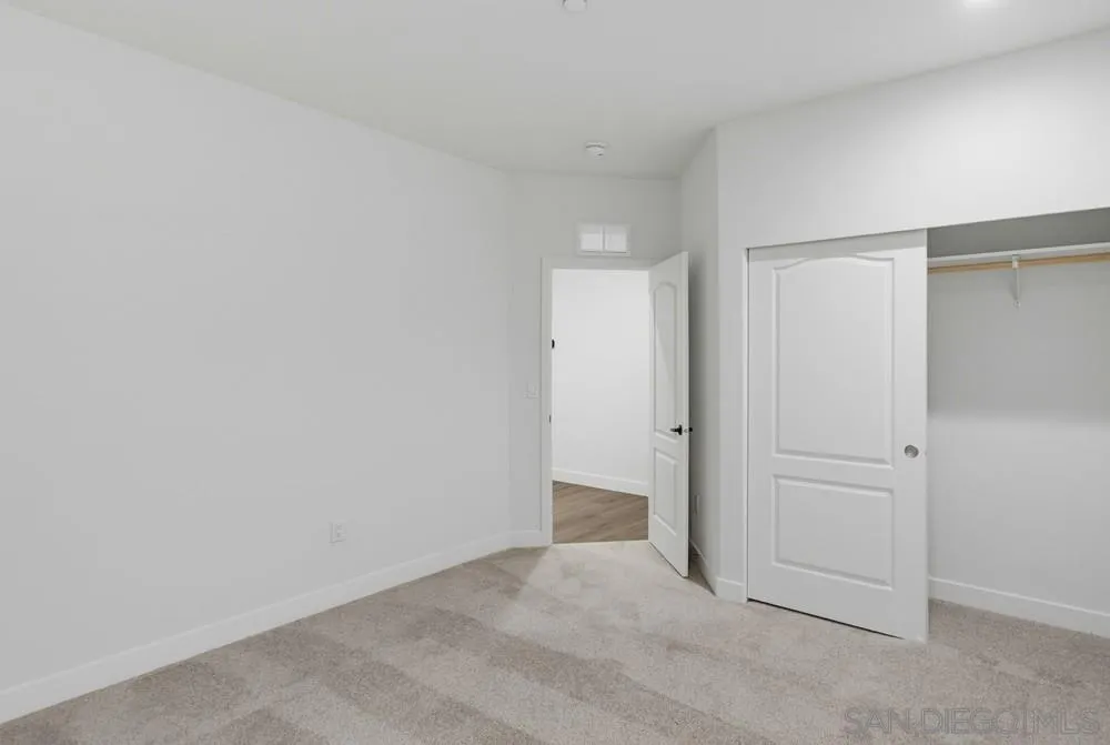 https://cdn.realtyfeed.com/cdn/127/260017691/eac55524c4098dffd6f47578ec9df4a4.webp