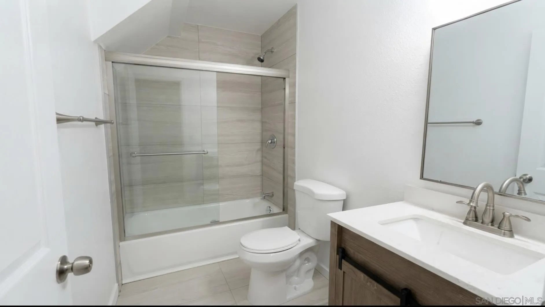2611 University 6075 Cozzens St, San Diego, CA 92104 - Photo 4 of 4, San Diego, CA