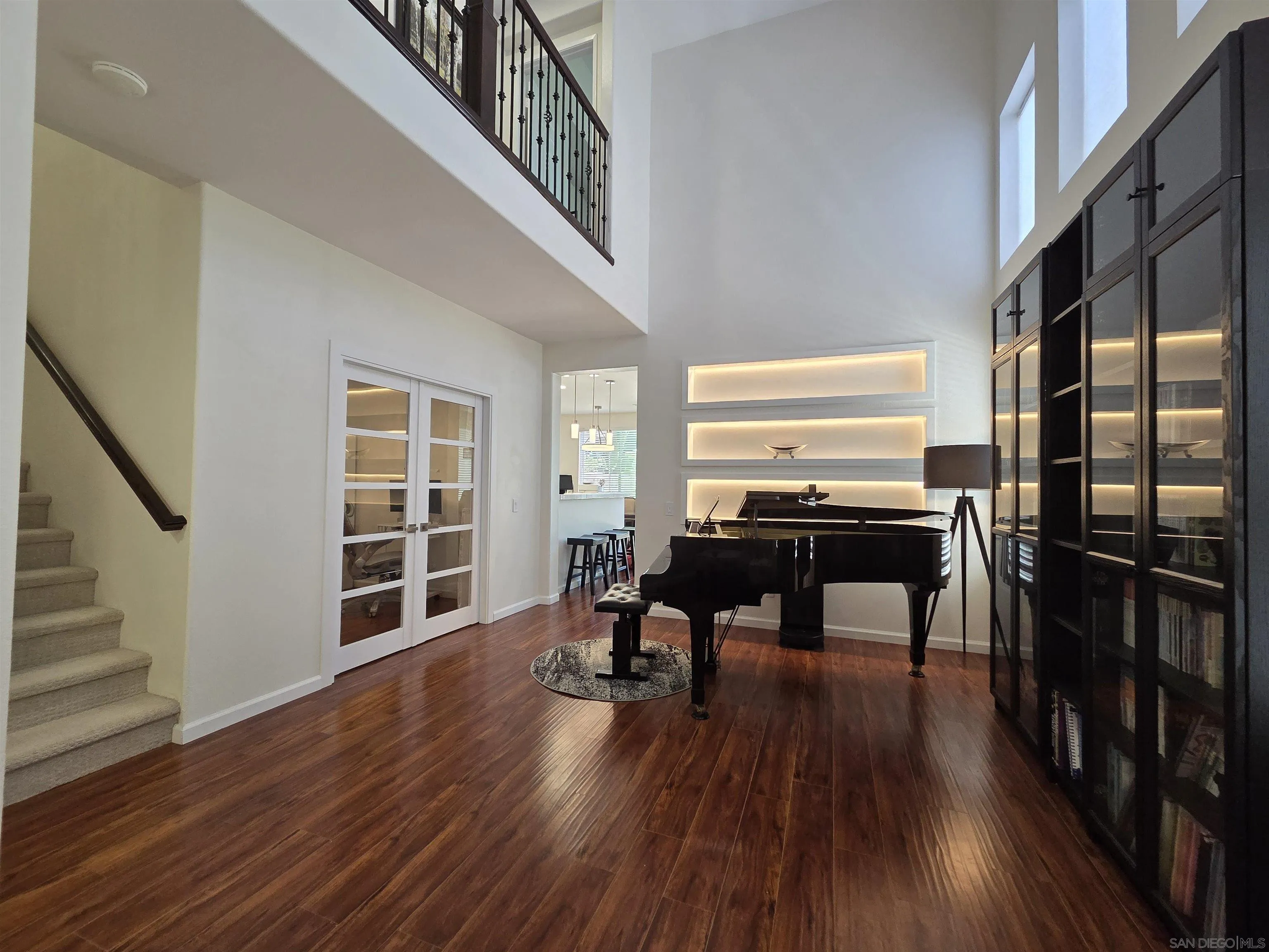 https://cdn.realtyfeed.com/cdn/127/260017698/3d03fbbb0920417dcaaee514de327c38.webp