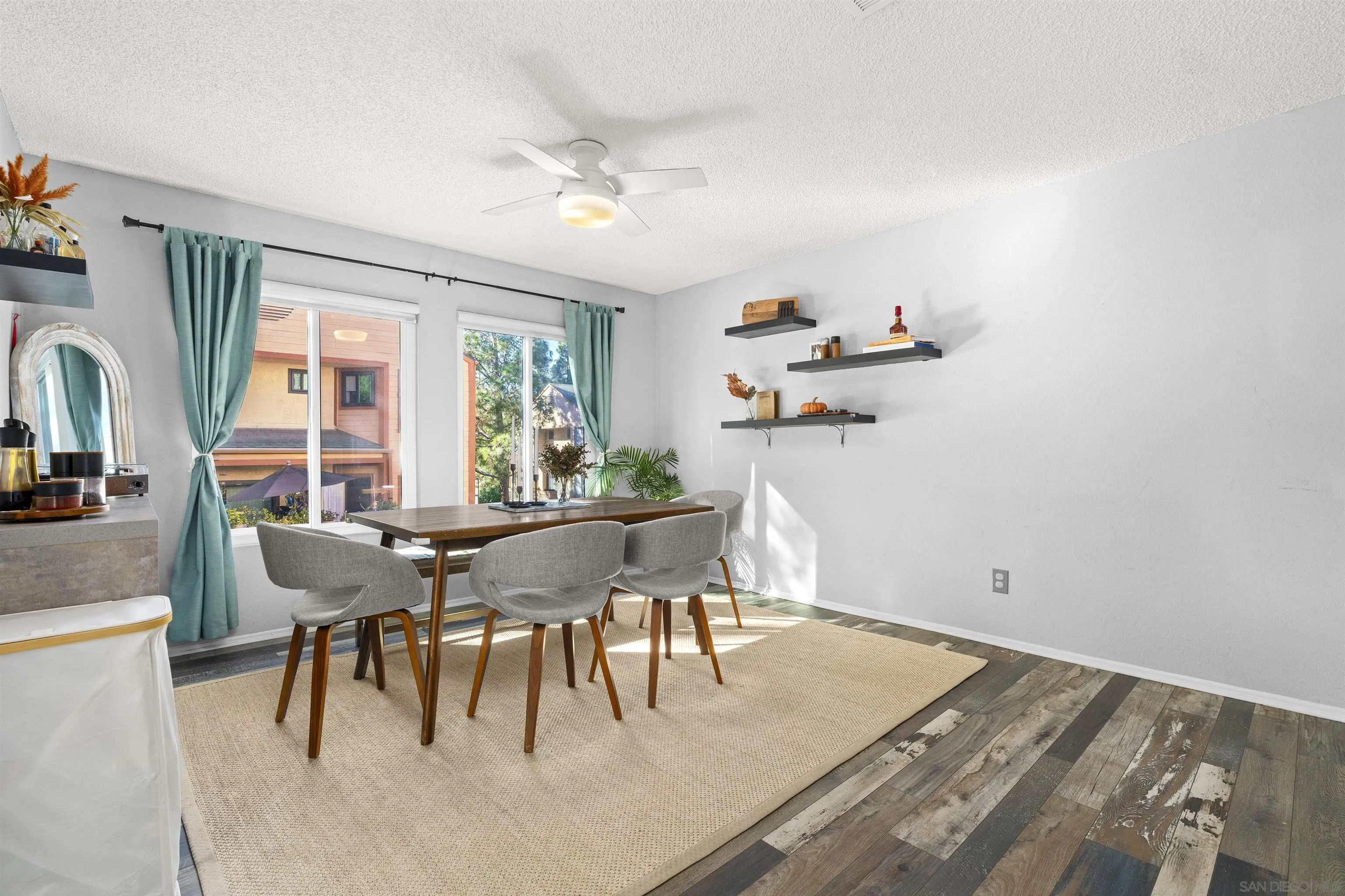 https://cdn.realtyfeed.com/cdn/127/260017702/24dc4d0880ad14842a9ba50a59b20314.webp
