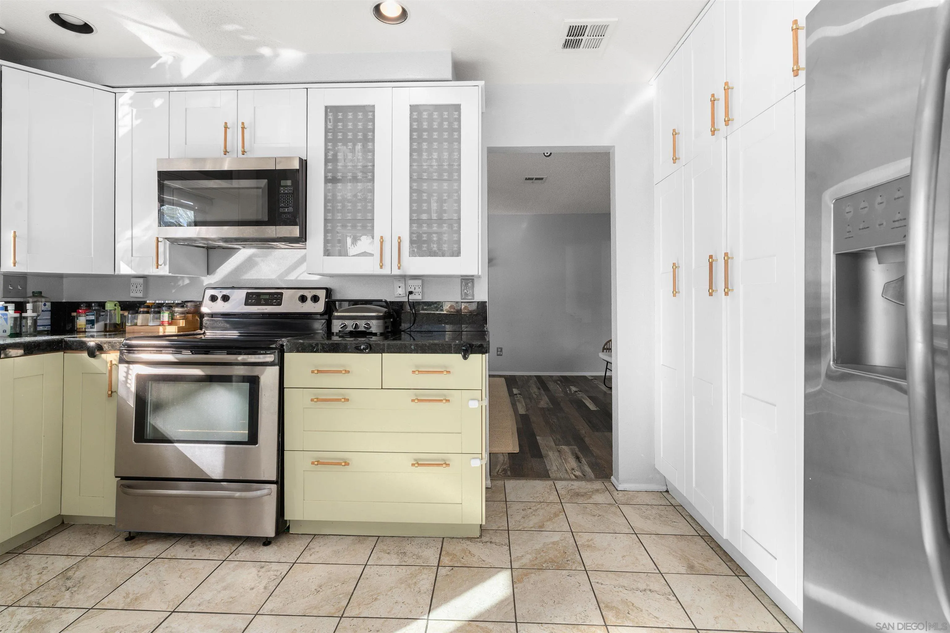 https://cdn.realtyfeed.com/cdn/127/260017702/596f58024770e8cc34f75f6eb7c1db2a.webp
