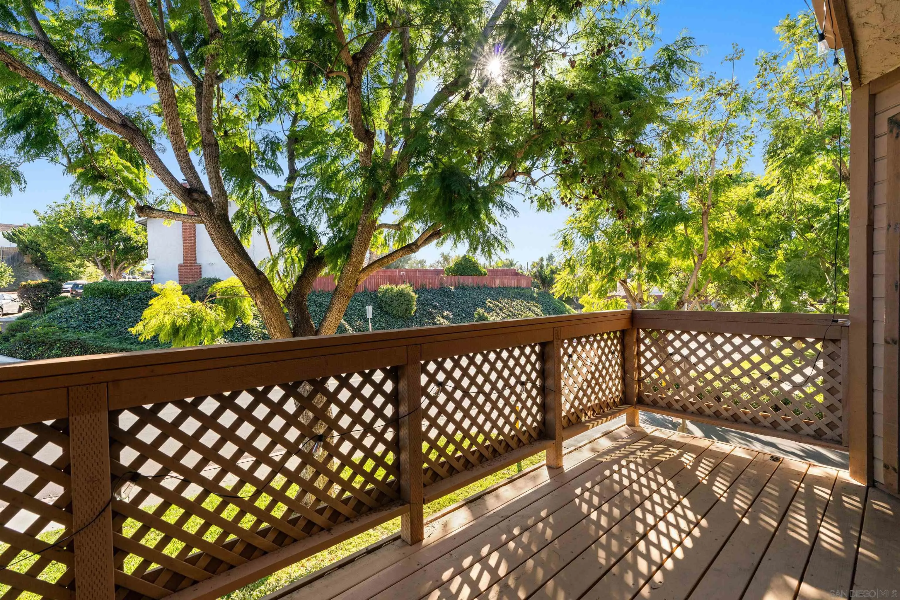 https://cdn.realtyfeed.com/cdn/127/260017702/8c3581926550dc10a81edcc3ad646447.webp