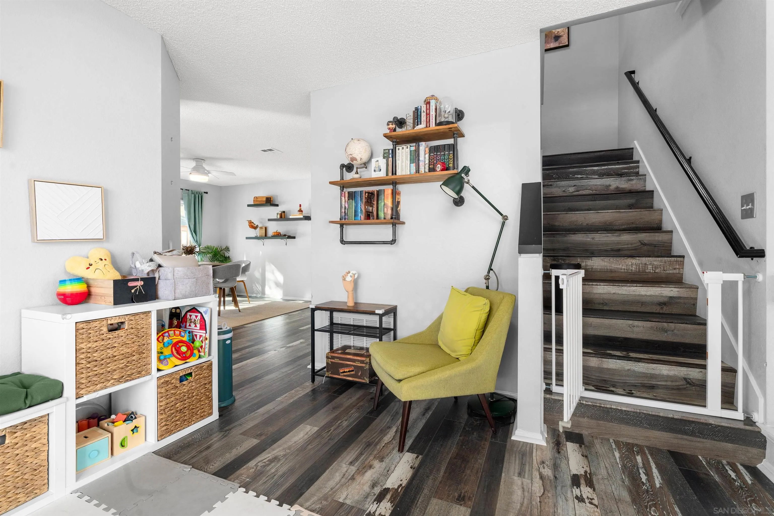 https://cdn.realtyfeed.com/cdn/127/260017702/c183579fd8931c1bff5a0c8f7c5fde99.webp