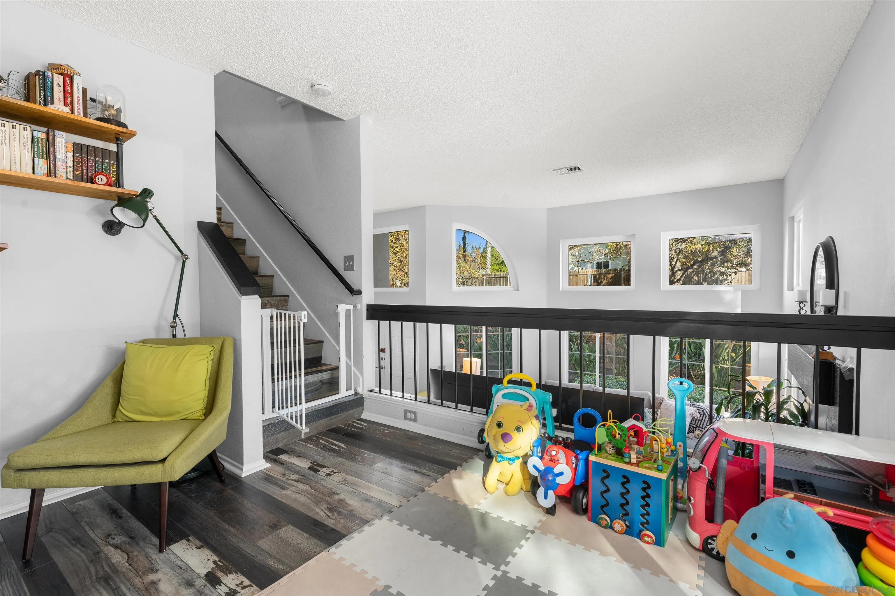 https://cdn.realtyfeed.com/cdn/127/260017702/cc73360545a789e9dbd7736da4fc371b.webp