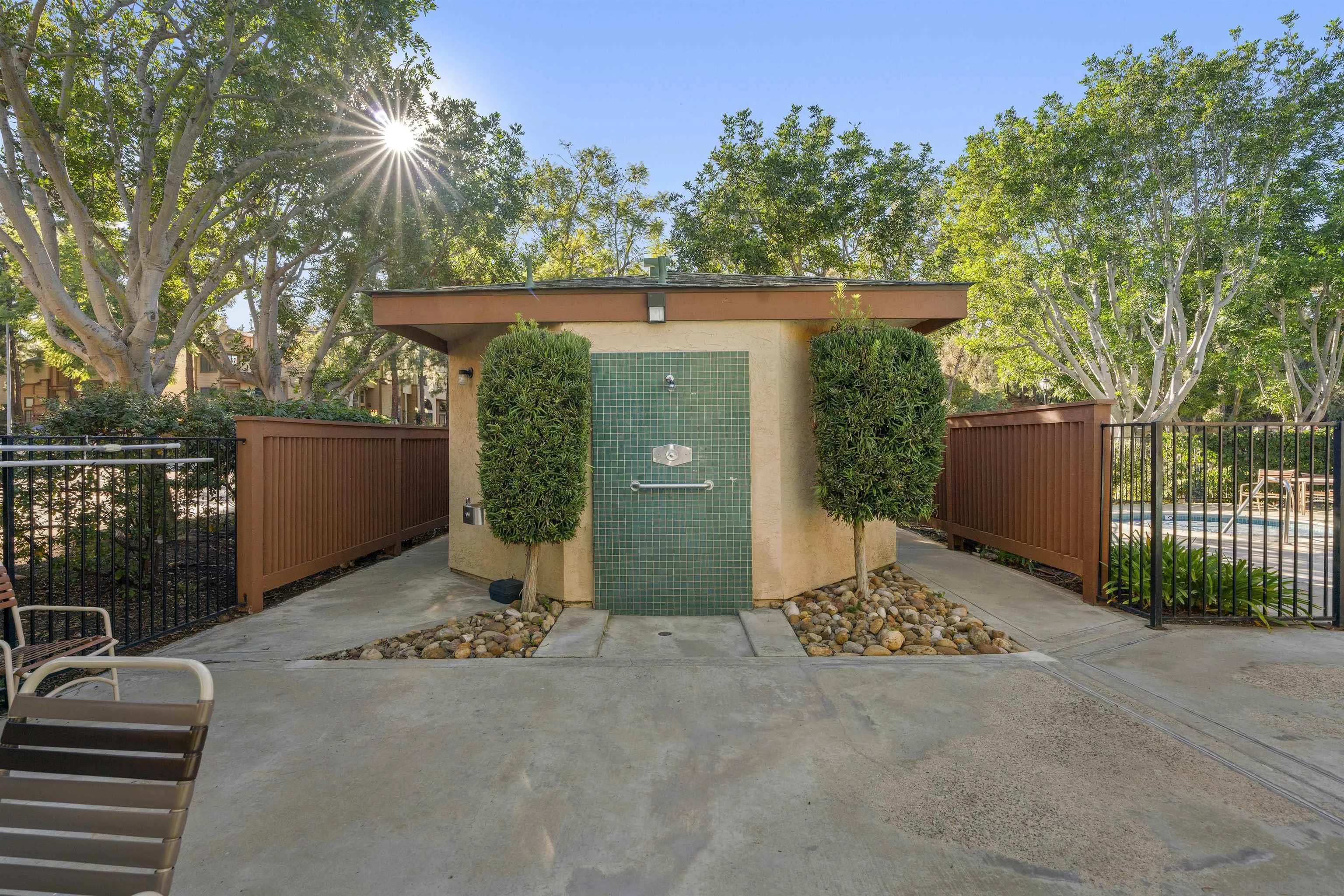 https://cdn.realtyfeed.com/cdn/127/260017702/e67a01028da4b8cc9adc1a1cef512dd4.webp