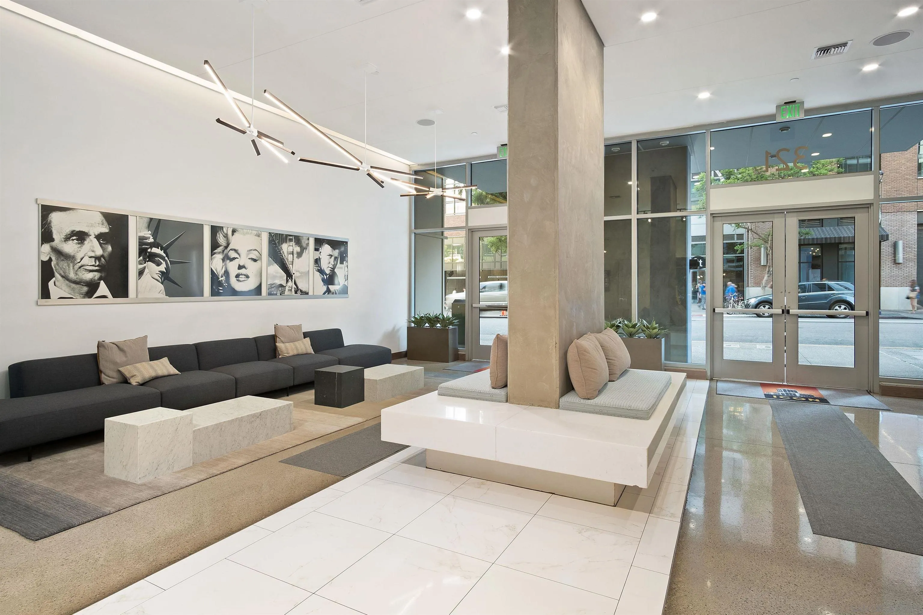 https://cdn.realtyfeed.com/cdn/127/260017708/3db01f93bc3600a6dd924718696c3630.webp