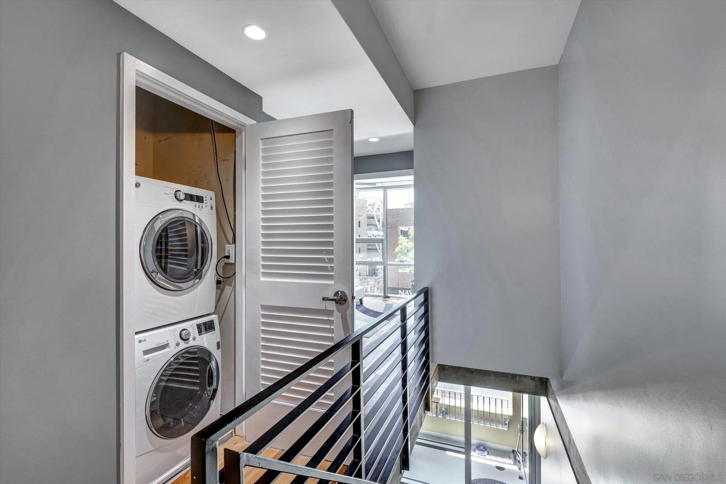 https://cdn.realtyfeed.com/cdn/127/260017708/cf03a6a59e13fc0fad1dc8d20469669d.webp