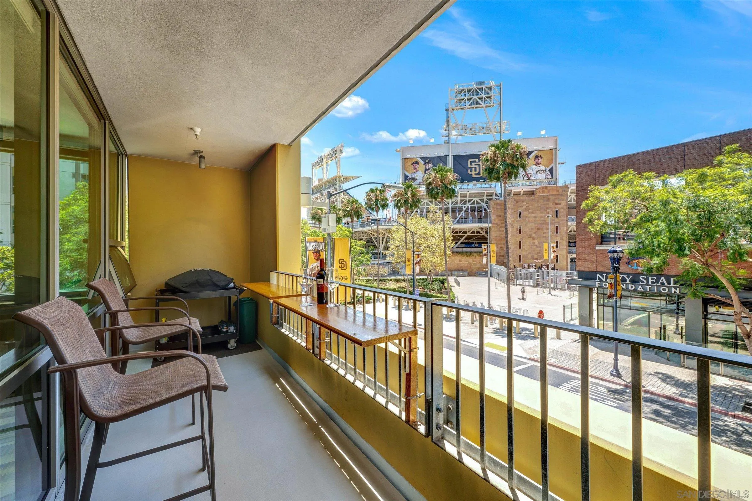 https://cdn.realtyfeed.com/cdn/127/260017708/e9d1dea895fc329e8662f5fa215144f5.webp