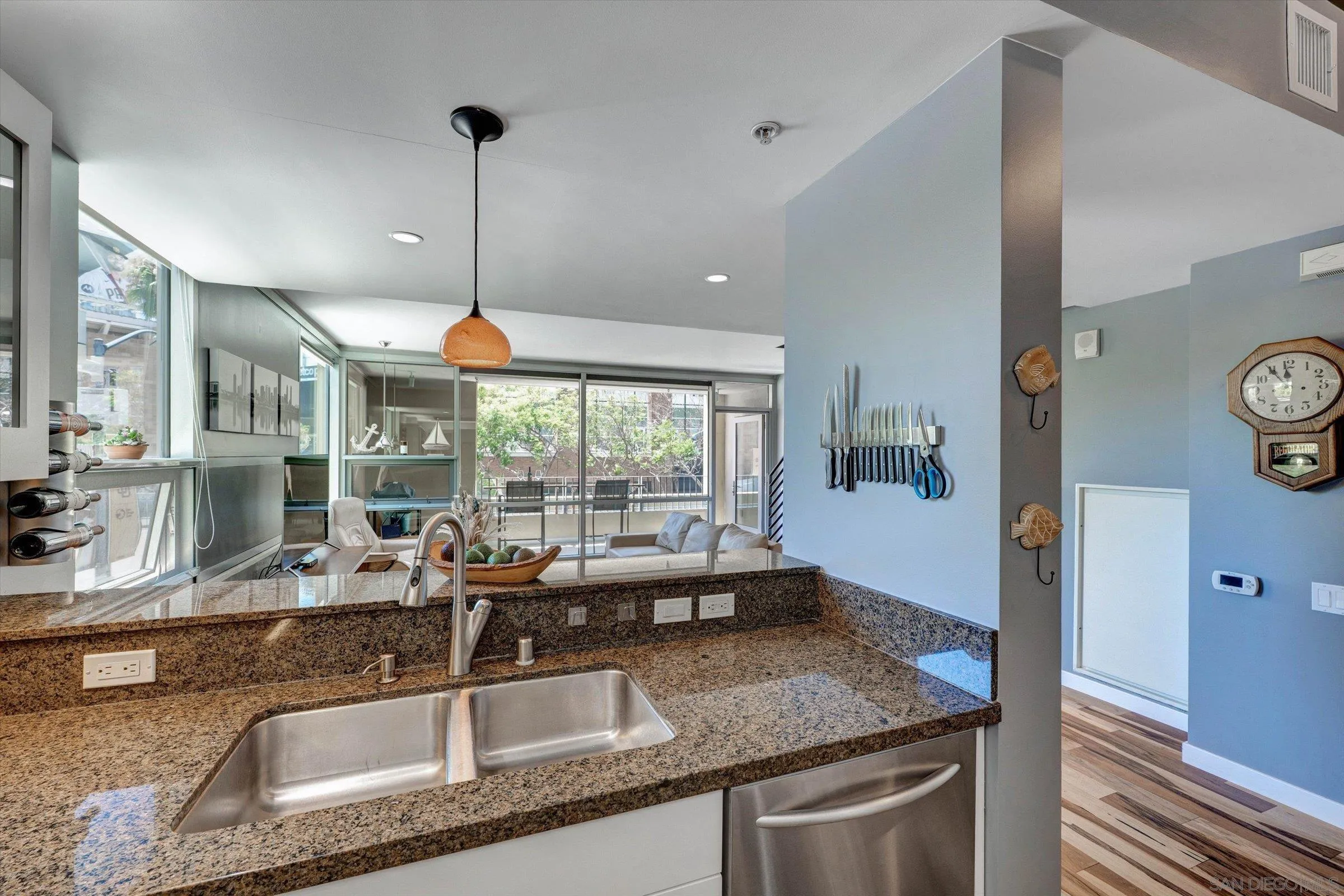 https://cdn.realtyfeed.com/cdn/127/260017708/ffedb027394cd8bba5b0bc9c95812514.webp