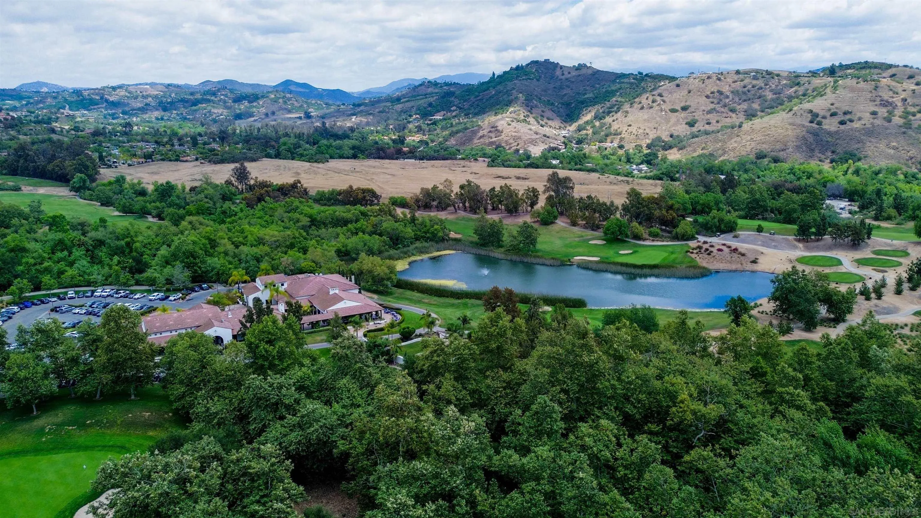 3862 Flowerwood Lane, Fallbrook, CA 92028 - Photo 5 of 39, Fallbrook, CA
