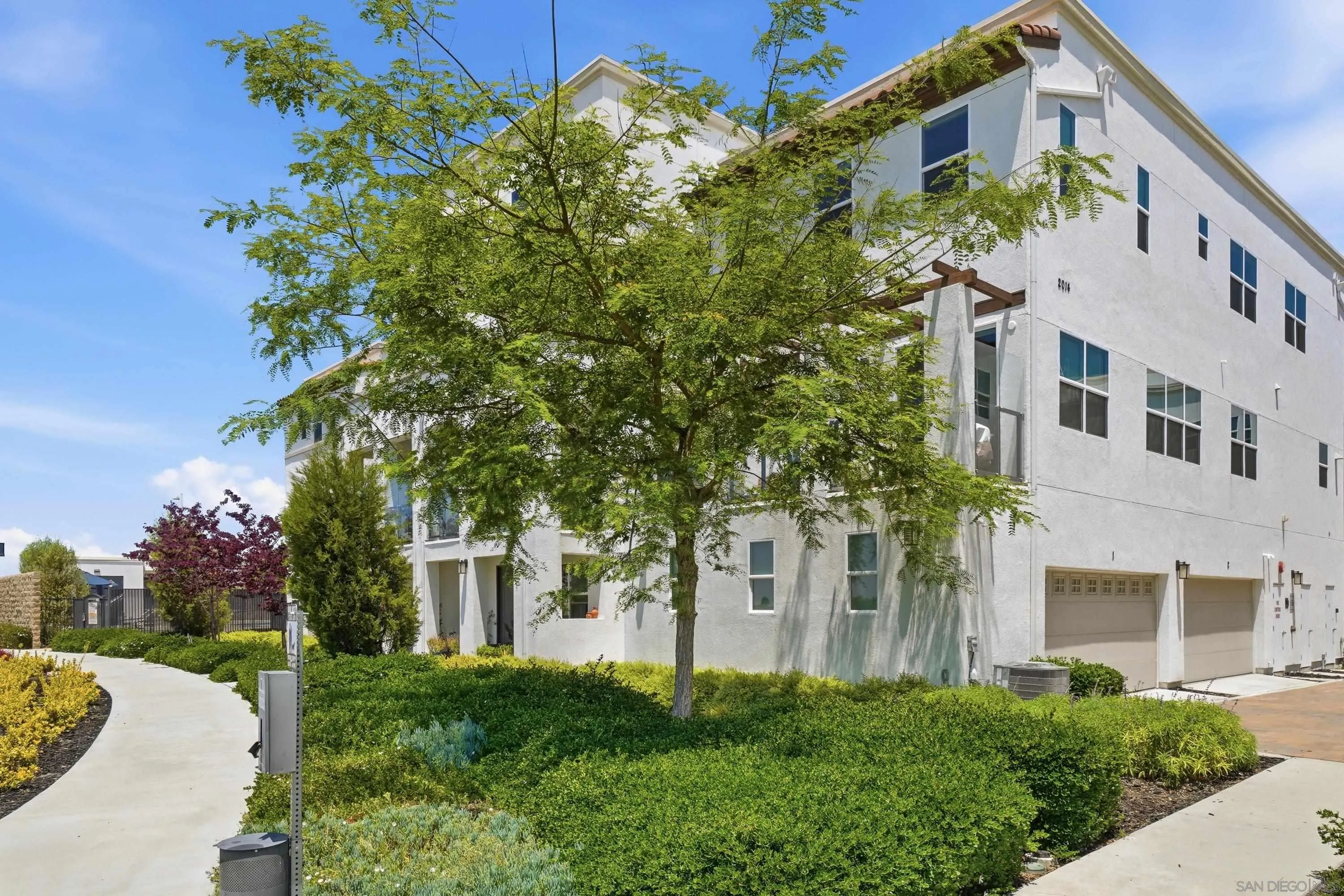 https://cdn.realtyfeed.com/cdn/127/260017720/5d1ee510000b3811aef1d2c4e44b7dbf.webp