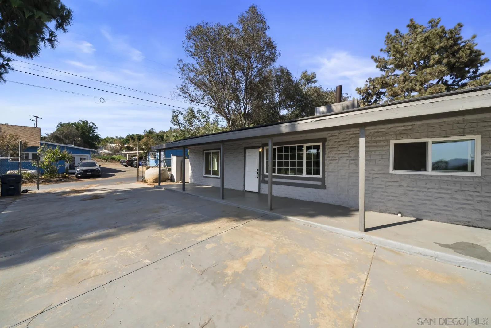 Featured listings