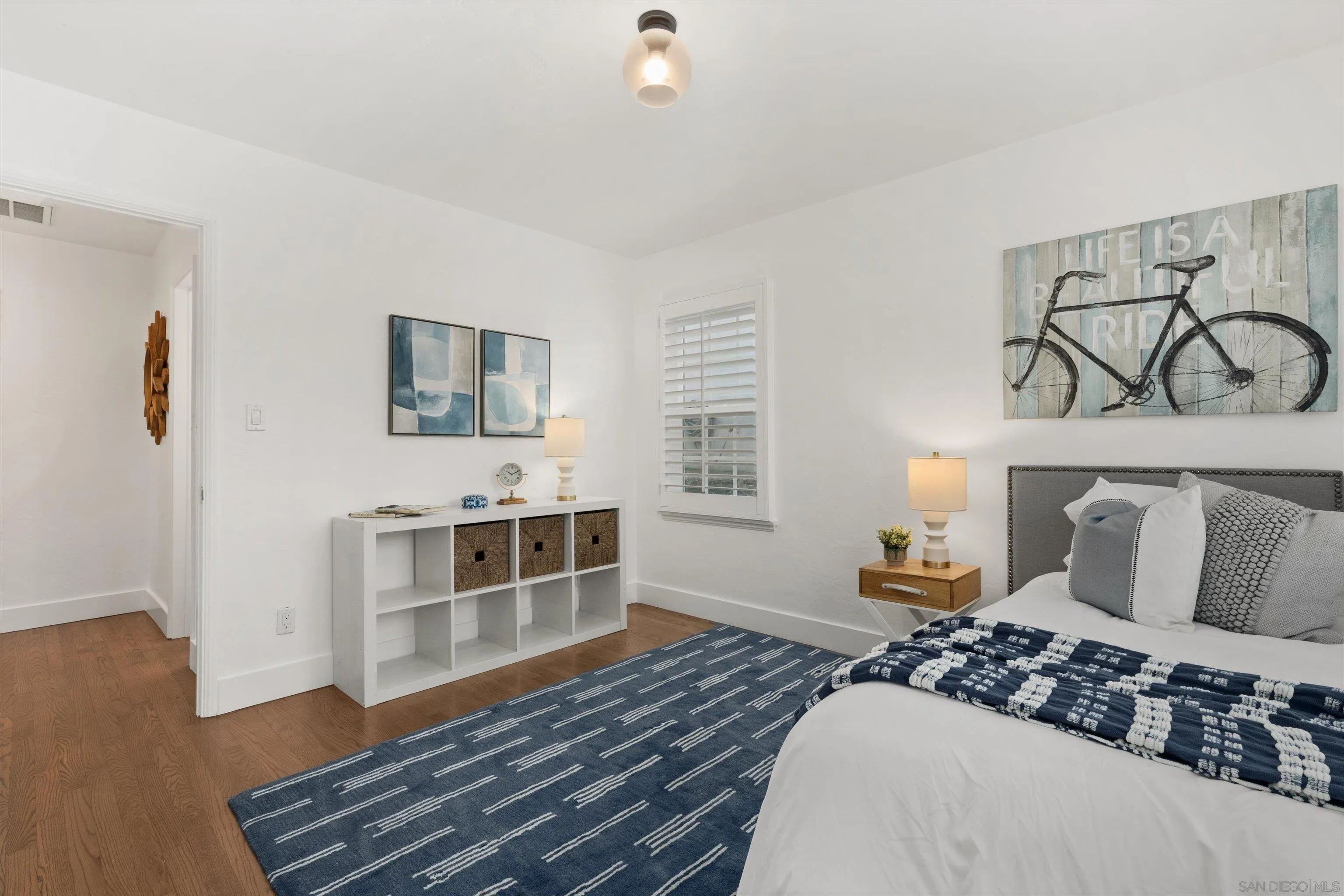 https://cdn.realtyfeed.com/cdn/127/260017730/496da2b408890dcd5dce7f957fad0c2d.webp